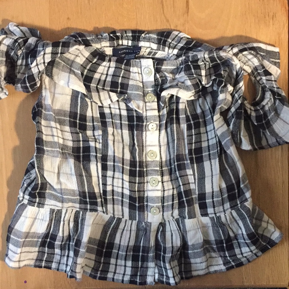 American eagle off the shoulder blouse